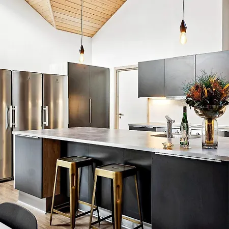 24 Person Holiday In Bl Vand