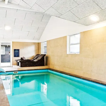 24 Person Holiday In Bl Vand * Blåvand