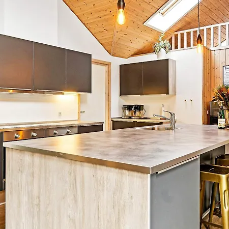 Tatil Evi 24 Person Holiday In Bl Vand *